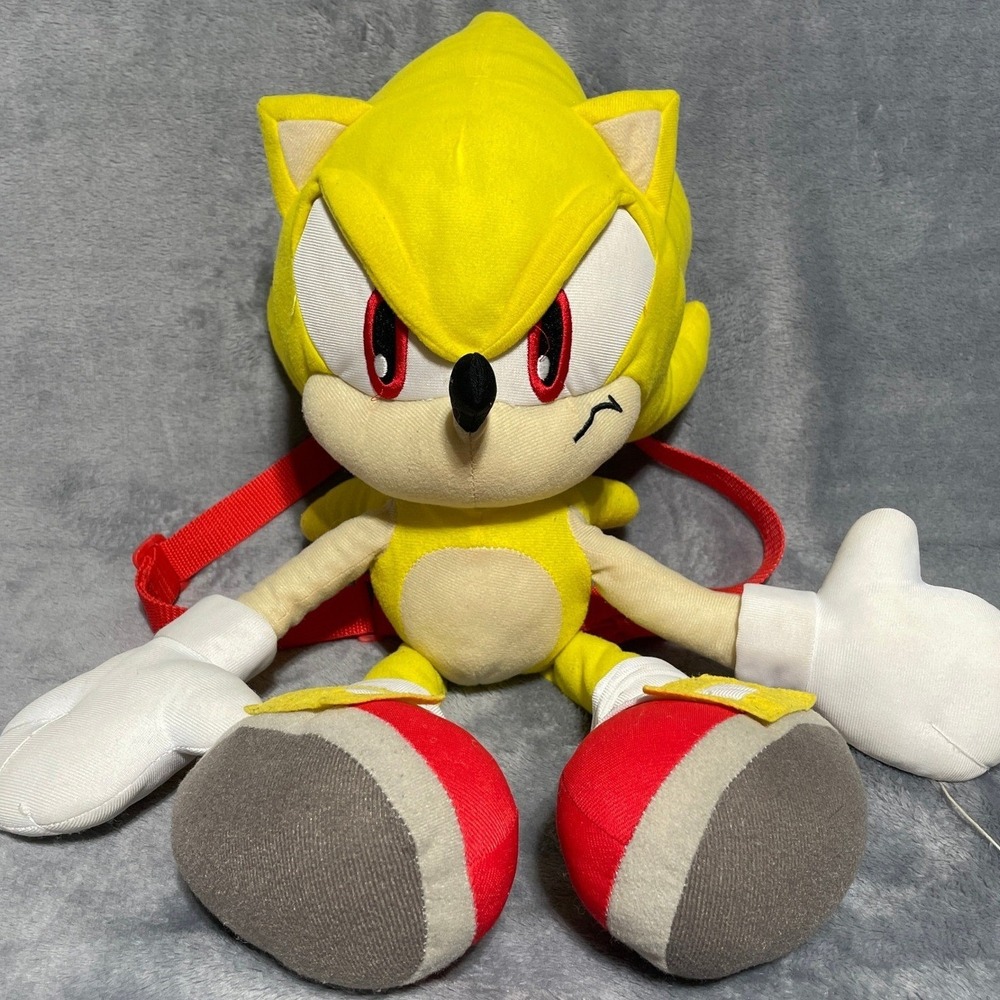 Sonic the Hedgehog Super Sonic Plush Backpack Accessory Innovations SEGA Yellow